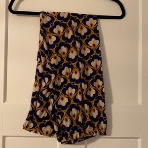 NWOT Agnes and Dora Leggings